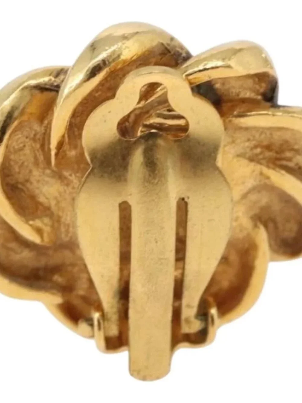 CHANEL Earring metal Gold CC Auth 178396